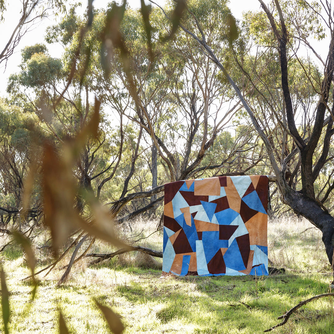 Fragment Blue Rug 7' X 10' - 2.13 x 3.04m