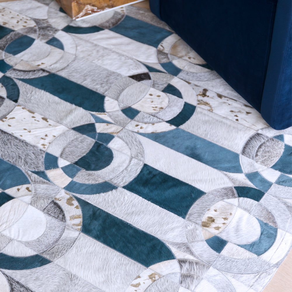 Curvo Rug Jade Sample