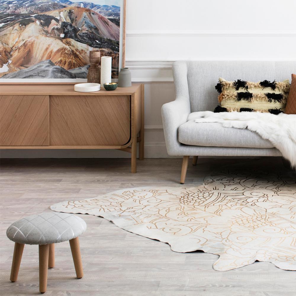 All hail the ultimate ottoman - Art Hide