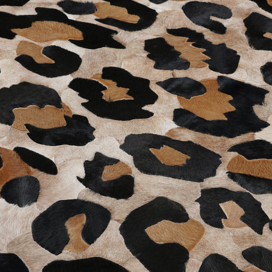 Amur Caramel and Black Sample