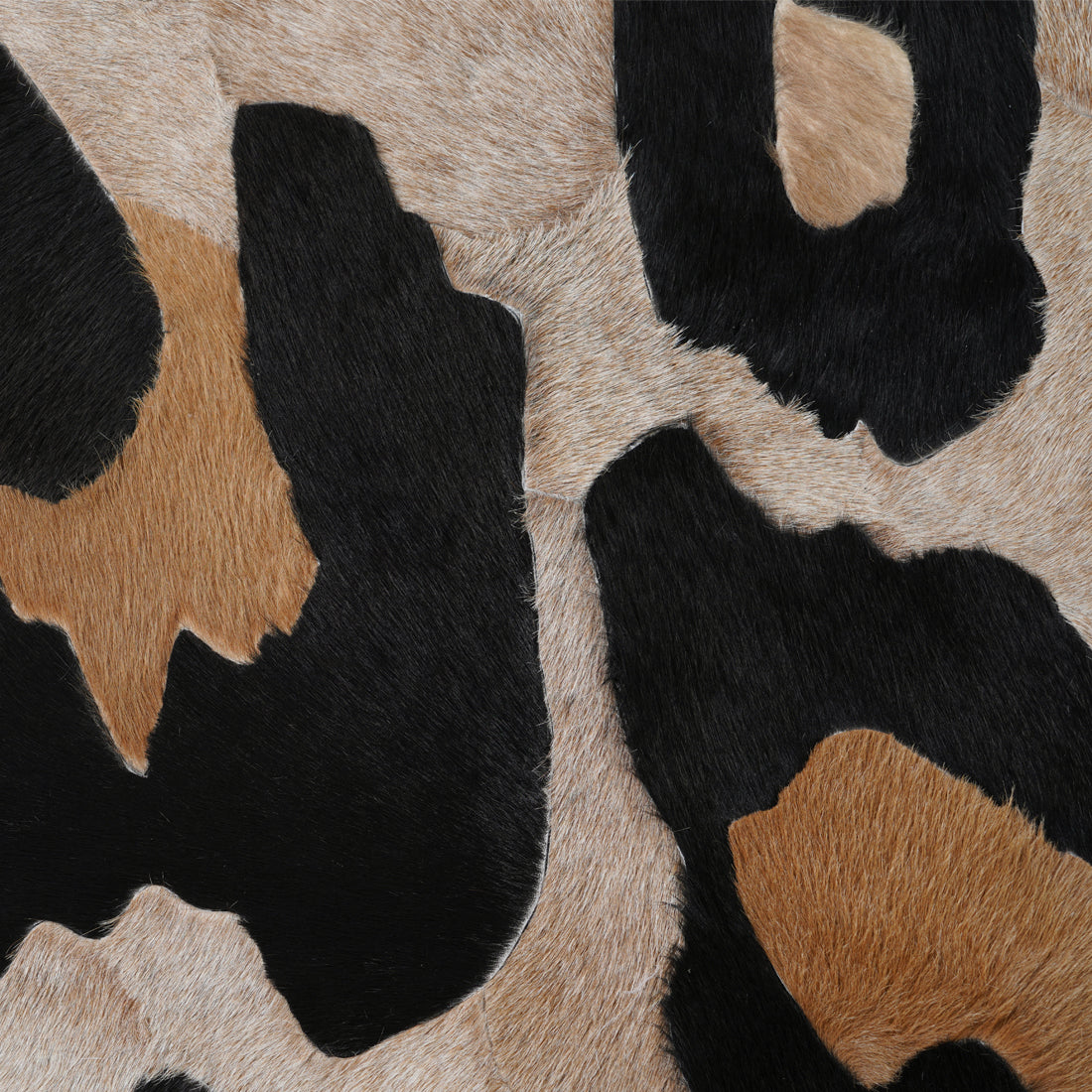 Amur Caramel and Black Sample