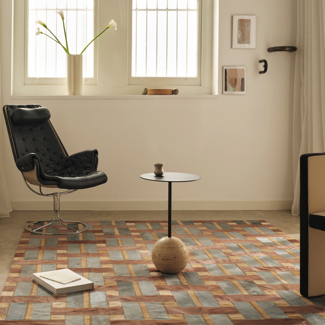 Cestino Taupe, Blue and Caramel Sample