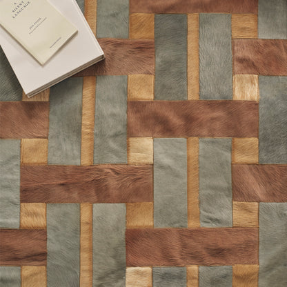 Cestino Taupe, Blue and Caramel Sample